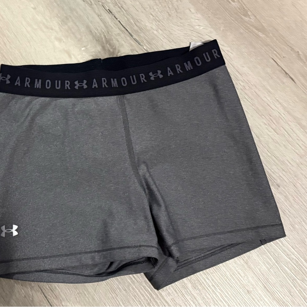 Under Armour Black and Gray Spandex